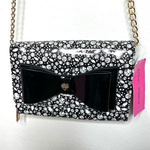 Betsy Johnson Dani Diamond Bow Purse NWT